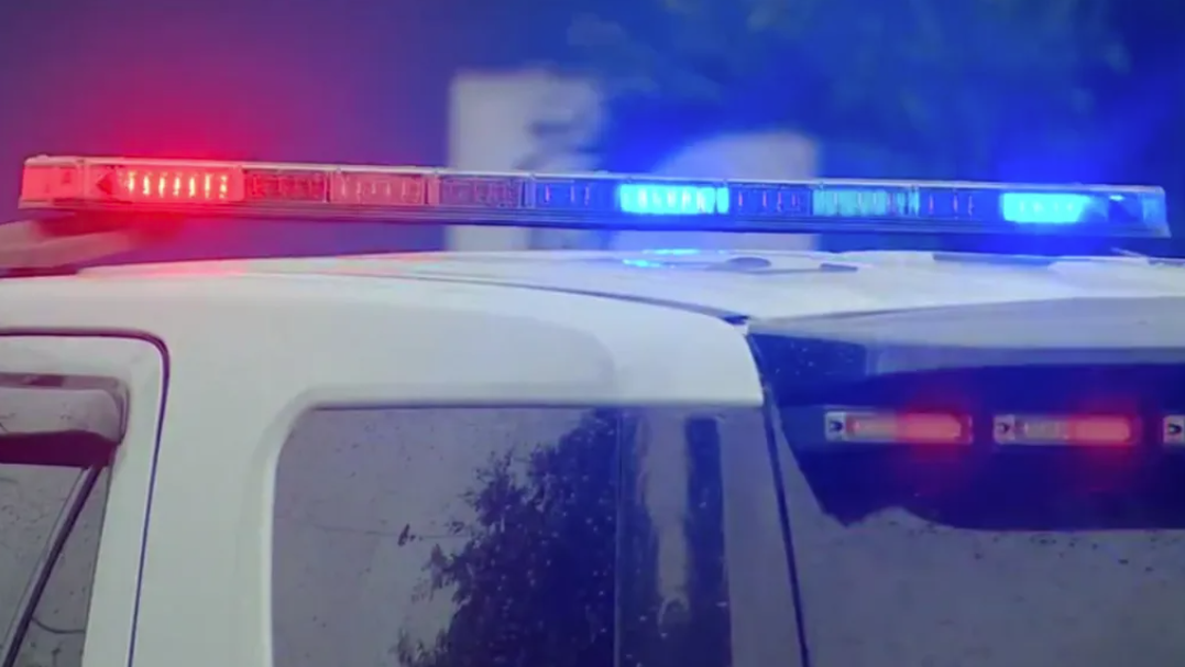 Plantation Police investigating a bomb threat at Plantation General Hospital