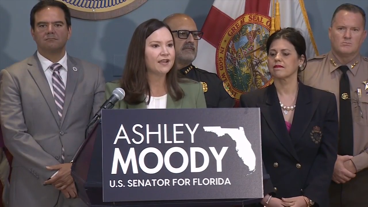 Sen. Ashley Moody introduces bill to outlaw imports of pharmaceutical equipment used to make counterfeit pills