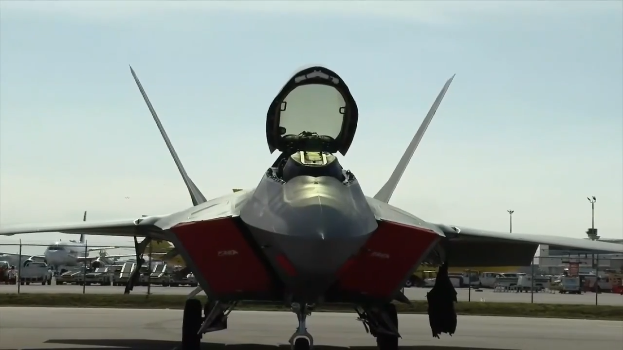Air Force pilots offer preview of 2026 Air Dot Show on Fort Lauderdale Beach
