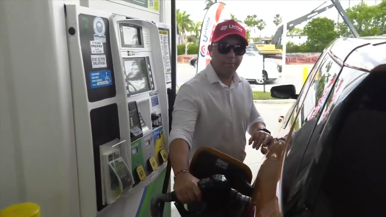 UniVista, Loyalty insurance host joint event offering cheap gas for South Florida drivers