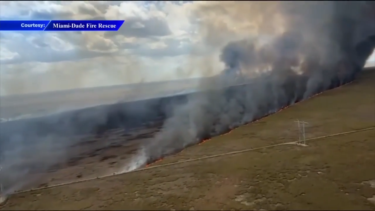 Growing brush fire in Everglades causes road closures; more than 4000 acres burned