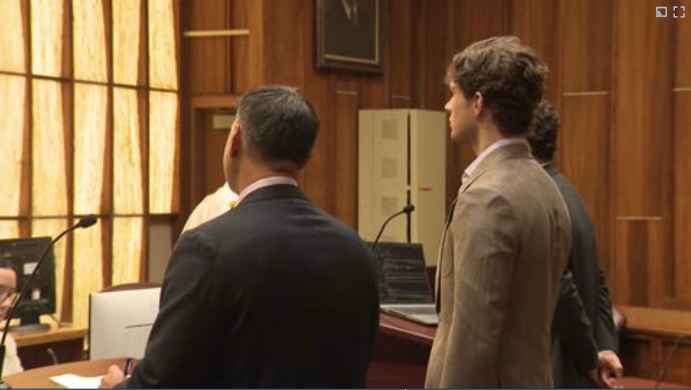 Social media influencer Clavicular strikes plea deal with prosecutors in alligator shooting