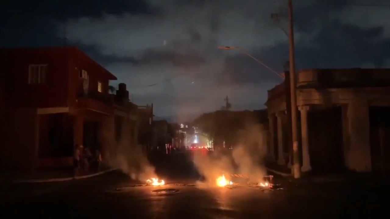 Cubans prepare for ‘invasion’ as US escalates tensions with long-suffering island