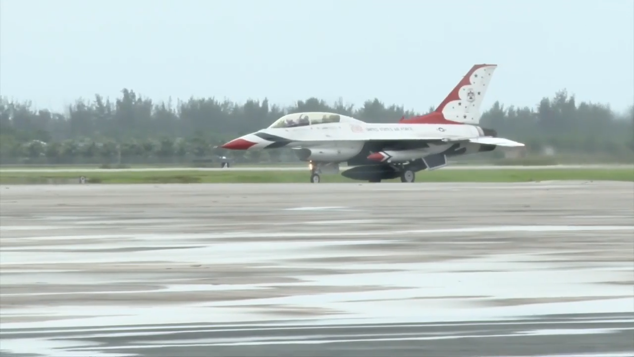 Hyundai Air & Sea show set to soar above the skies of Miami Beach during Memorial Day weekend