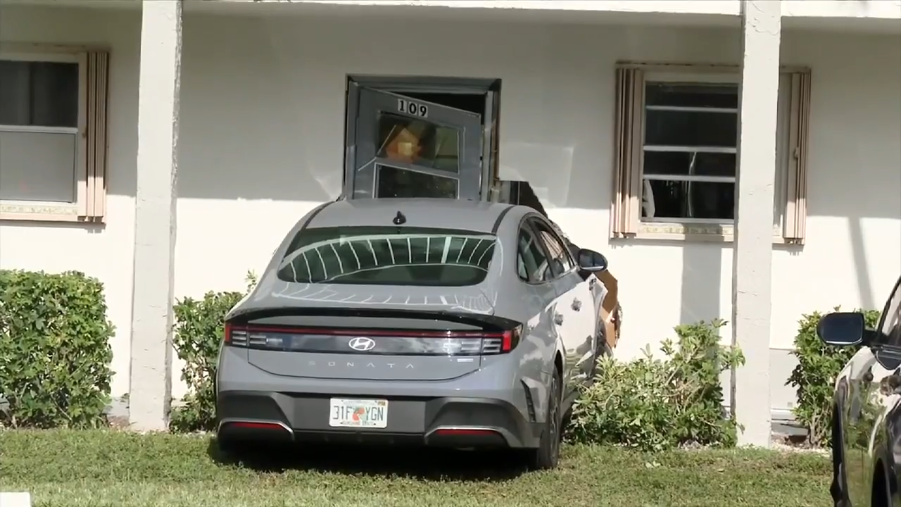 Driver accidentally rams car into front door of Sunrise apartment; elderly woman, 2 others hospitalized