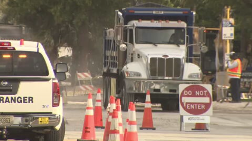 Water main break forces road closures in Fort Lauderdale