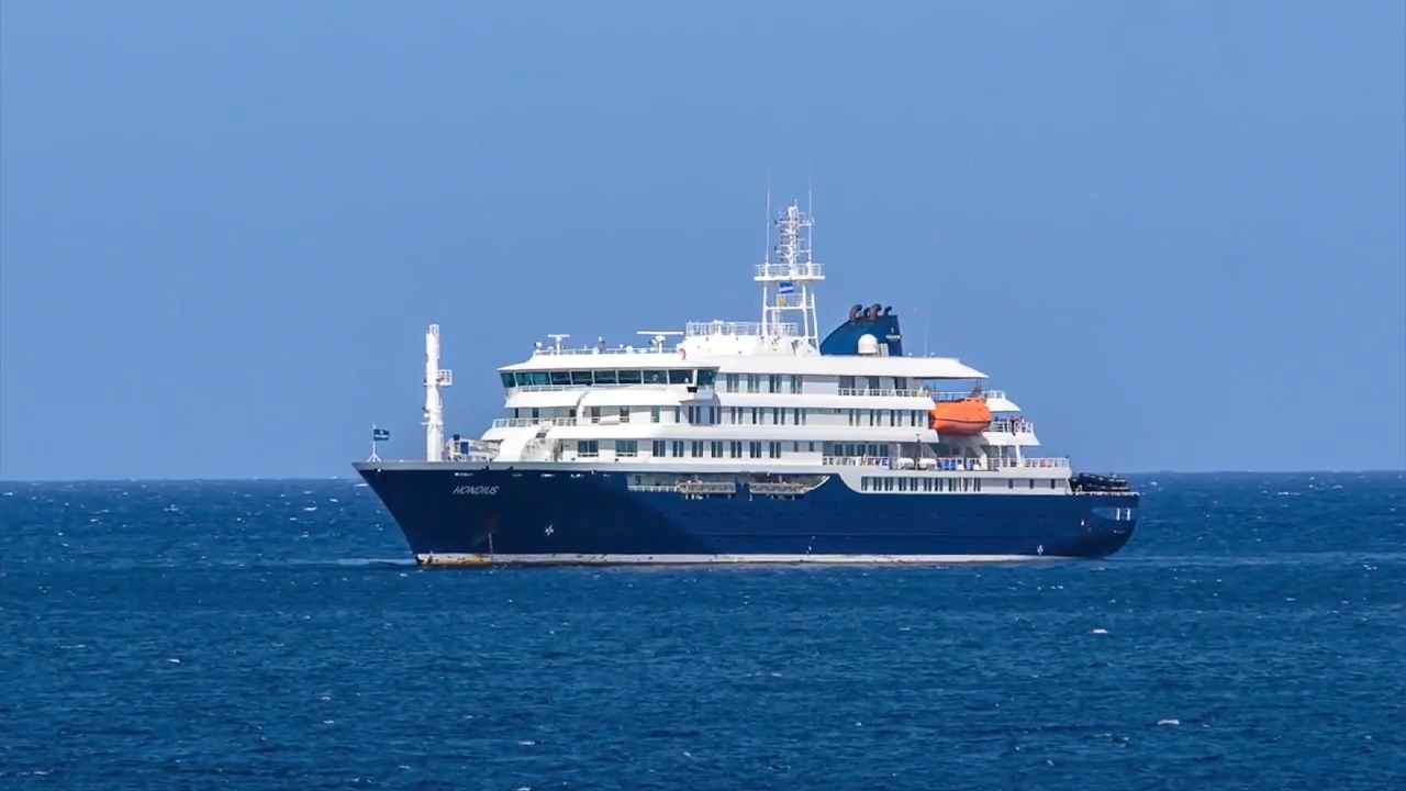 A cruise ship is waiting for help after a suspected outbreak of rare hantavirus onboard killed 3
