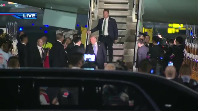 Trump arrives in Beijing for talks with China’s Xi on Iran war, trade and US arms sales to Taiwan