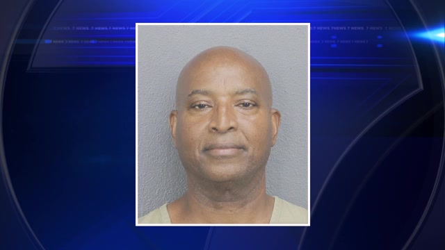 Broward teacher arrested and charged in connection to alleged romantic relationship with student