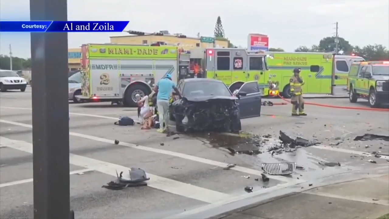 2 hospitalized in unknown condition after 3 vehicle crash in NW Miami-Dade