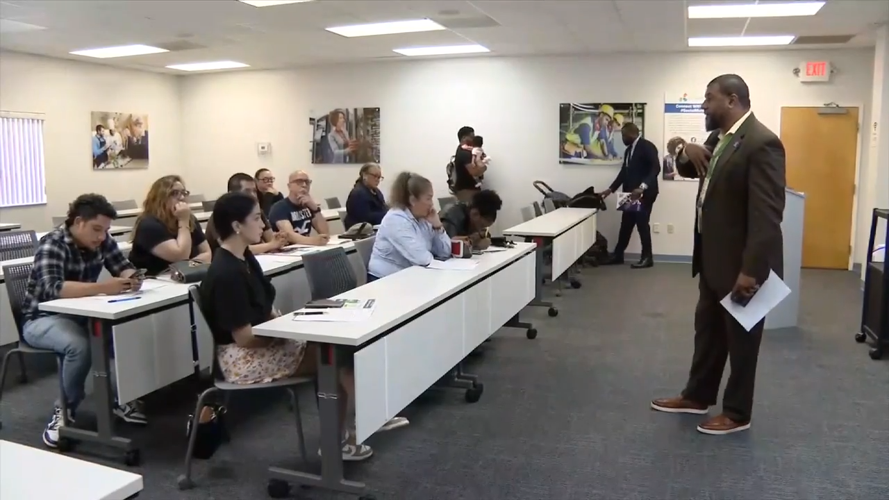 Career fair in Broward County gives former Spirit Airlines employees hope during time of uncertainty