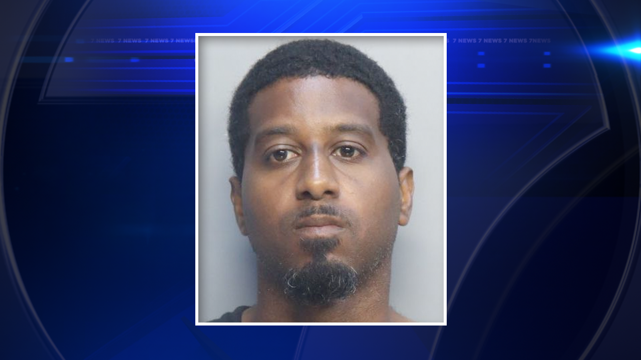 Miami Gardens police arrest man accused of fondling 12-year-old girl near middle school