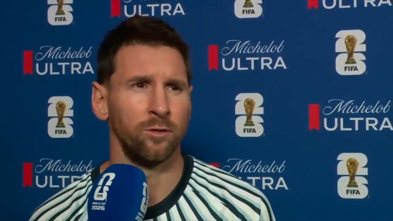 Lionel Messi shines with hat-trick in World Cup match against Algeria