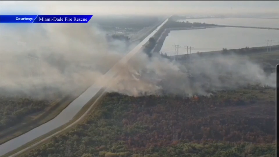 Florida Turnpike, Krome Avenue reopen as crews continue to battle 4 brush fires in West Miami-Dade