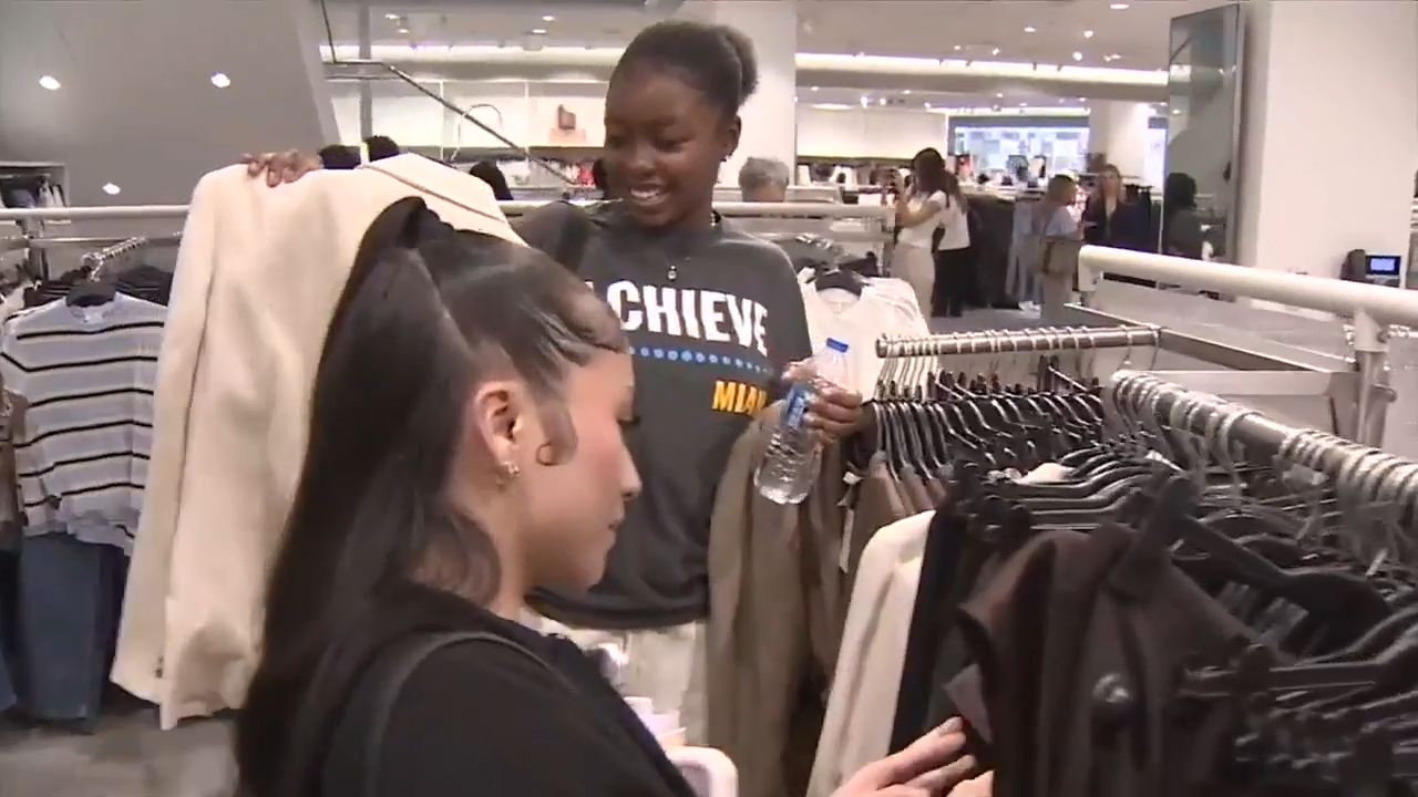 Achieve Miami hosts annual Best Look Forward event, preparing high schoolers for future careers