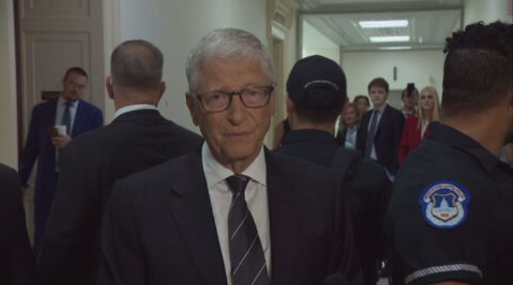 Bill Gates tells Congress Jeffrey Epstein tried to