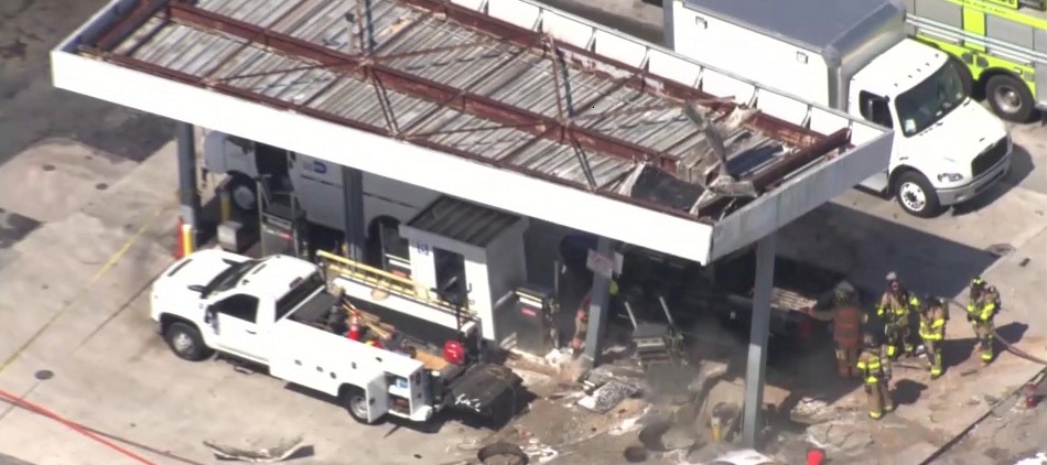 4 injured, 1 dead after explosion at gas pumps at county facility in SW Miami-Dade