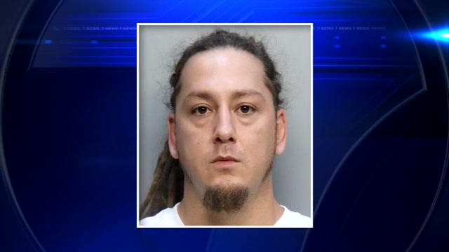 Man accused of shooting at sister’s boyfriend near Sand Bar in Miami Beach faces judge