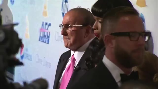 Clive Davis, music industry starmaker, has died at 94