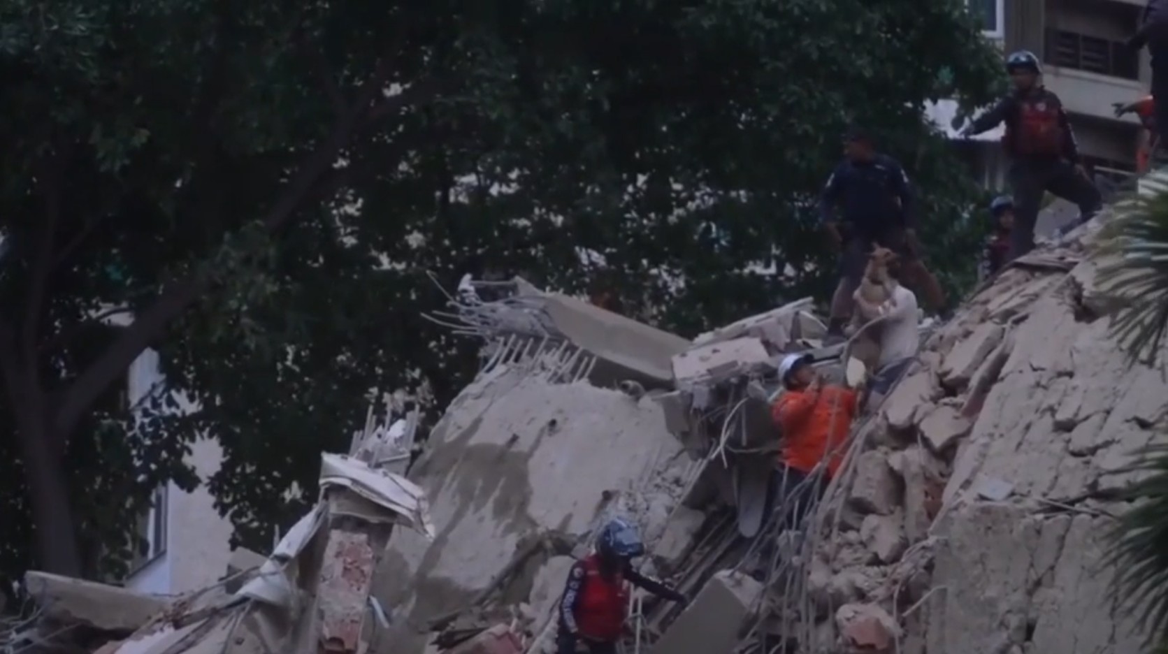 Concern and anxiety in South Florida’s Venezuelan communities in wake of deadly earthquakes