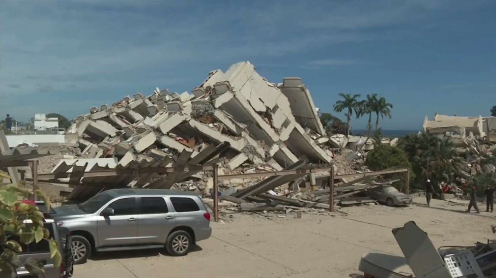 Venezuelans Continue Earthquake Rescue Efforts Amidst Aftershocks