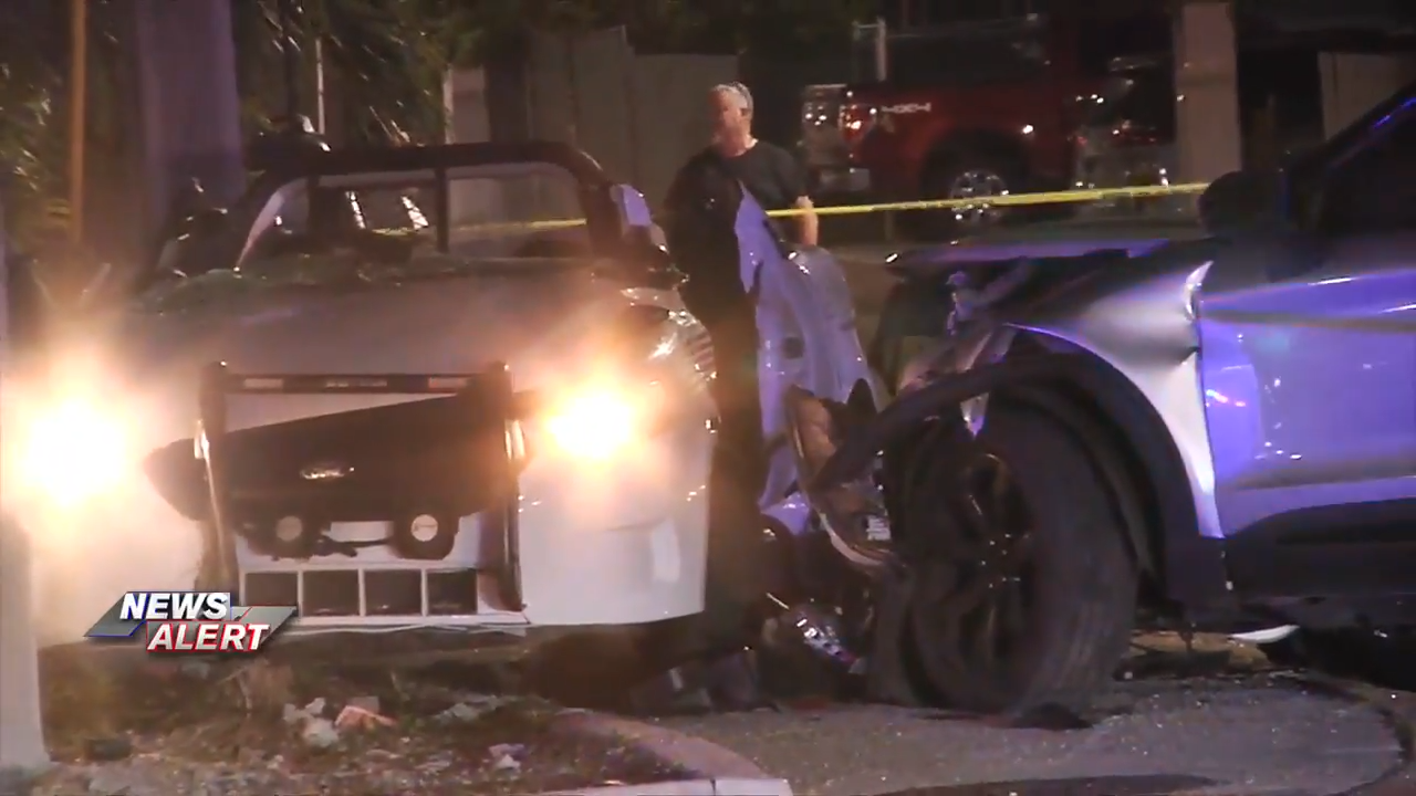 Miami Police officer hospitalized in stable condition after crash involving another vehicle