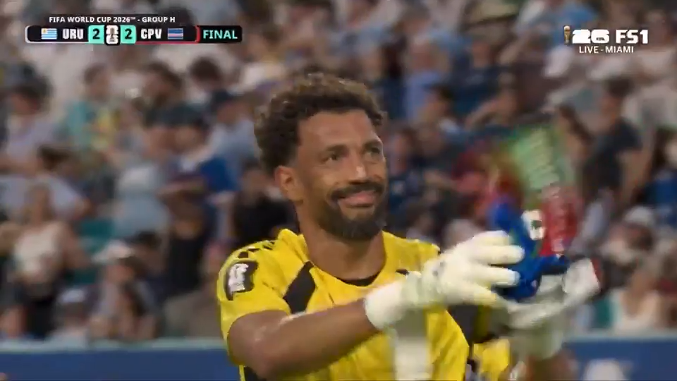 Argentinian coach applauds Cinderella run by Cape Verde in World Cup ahead of knockout-round match