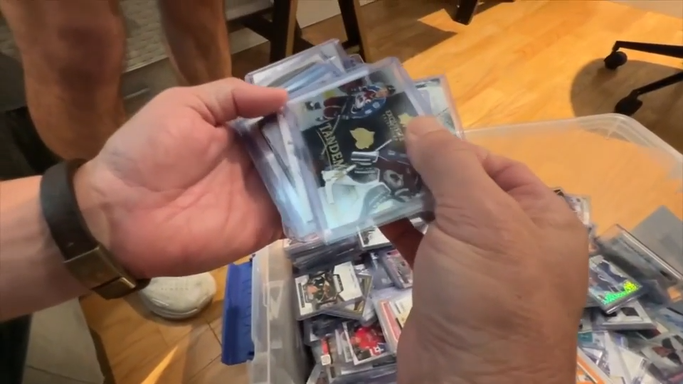 Collector Receives Refund After Rare Hockey Cards Fail to Arrive