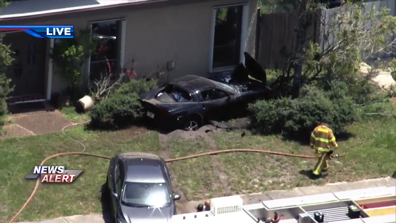 Vehicle Crashes Into Cooper City Front Yard; Driver Injured