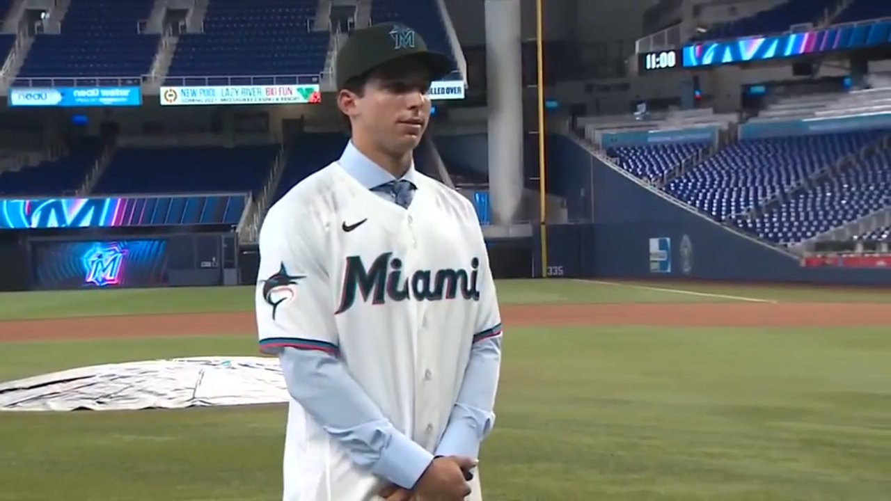 First-round pick and SoFlo native Jacob Lombard signs with the Miami Marlins