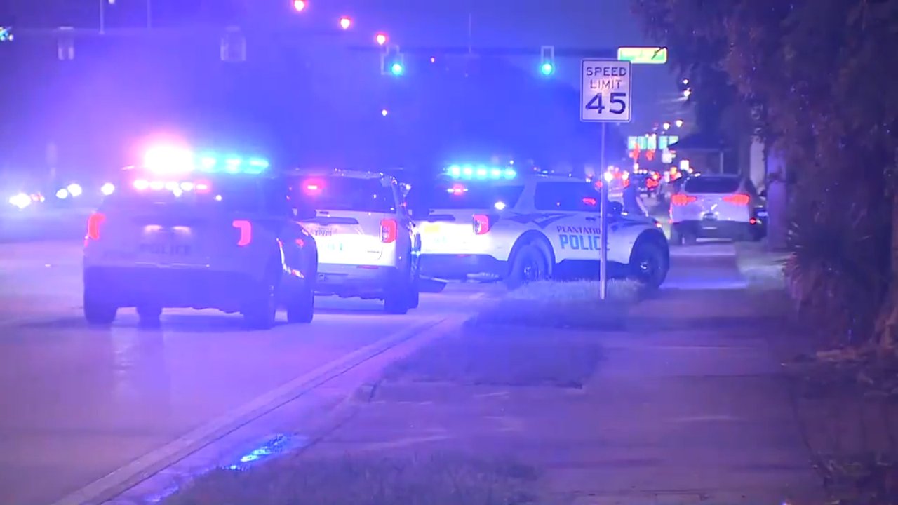 4-year-old hospitalized, in critical condition after near-drowning in Plantation pool