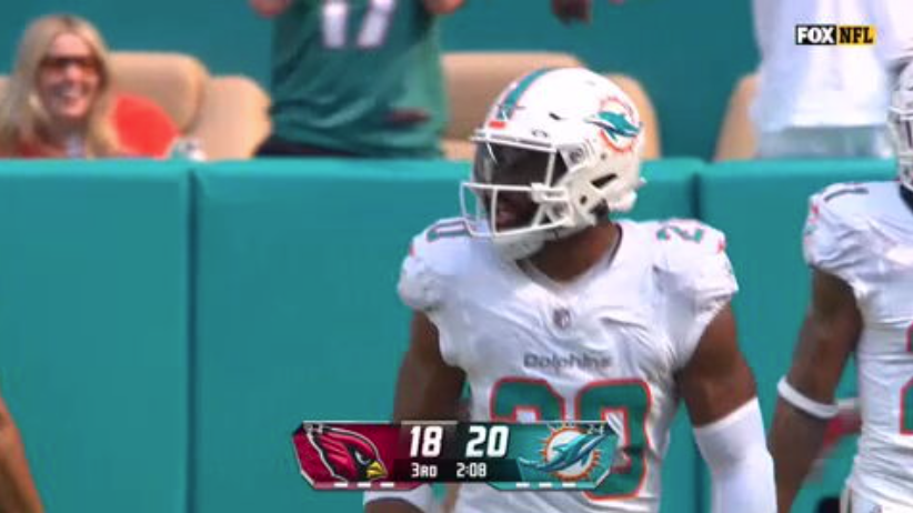 Linebacker Jordyn Brooks agrees to 3-year extension with Dolphins, AP source says