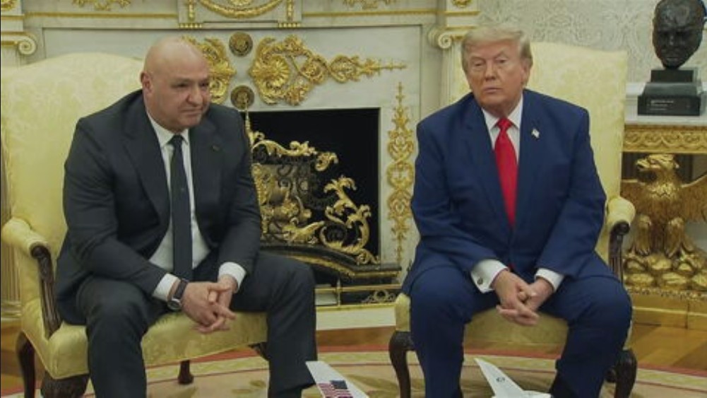 Trump says US-Lebanon flights can resume, pledges help for that country after meeting its president