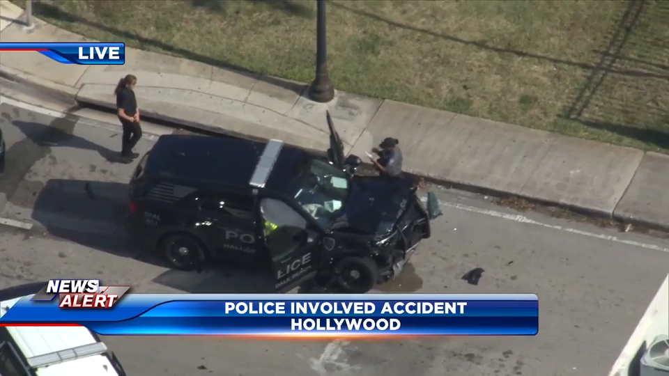 No injuries reported after police-involved crash in Hollywood