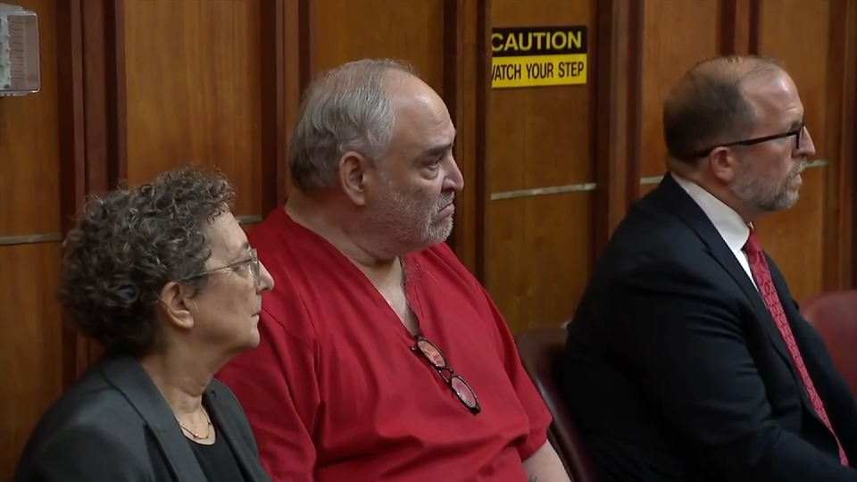 Man sentenced to death in 2005 murder of ‘La Carreta’ waitress