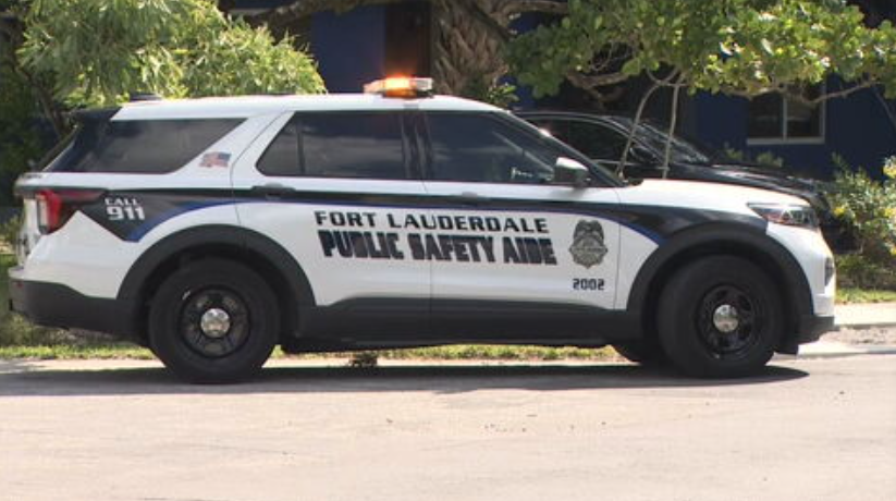 Man arrested following SWAT standoff involving child at a Fort Lauderdale rental home
