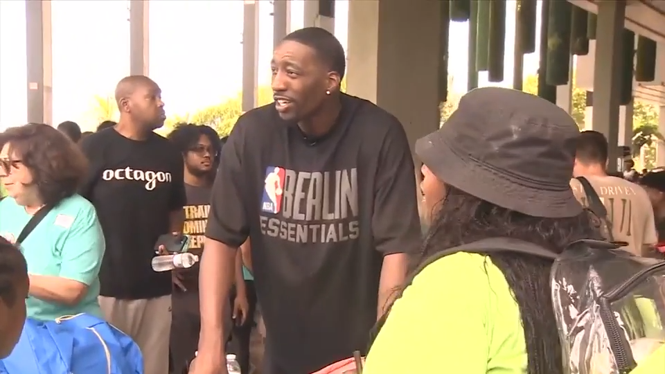 Heat’s Adebayo helps distribute 3,500 backpacks ahead of new school year in Miami