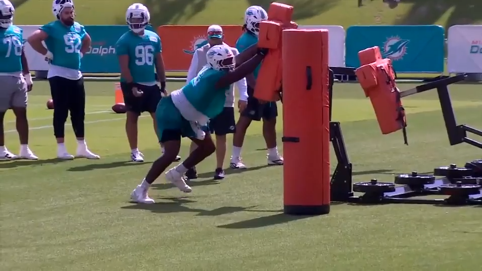 Dolphins complete first training camp practice with overhauled roster