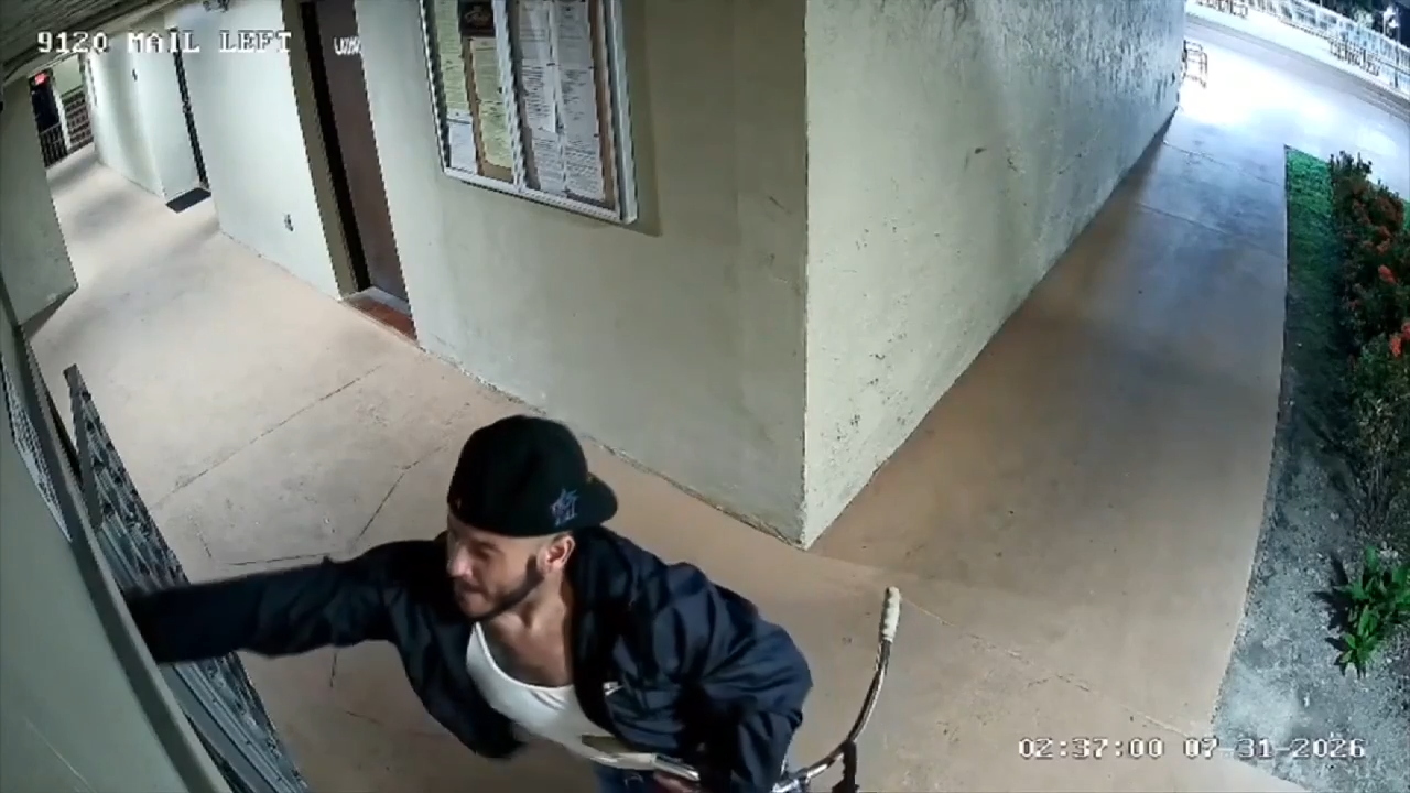 Mail thief caught on camera stealing envelopes at West Miami-Dade apartment complex