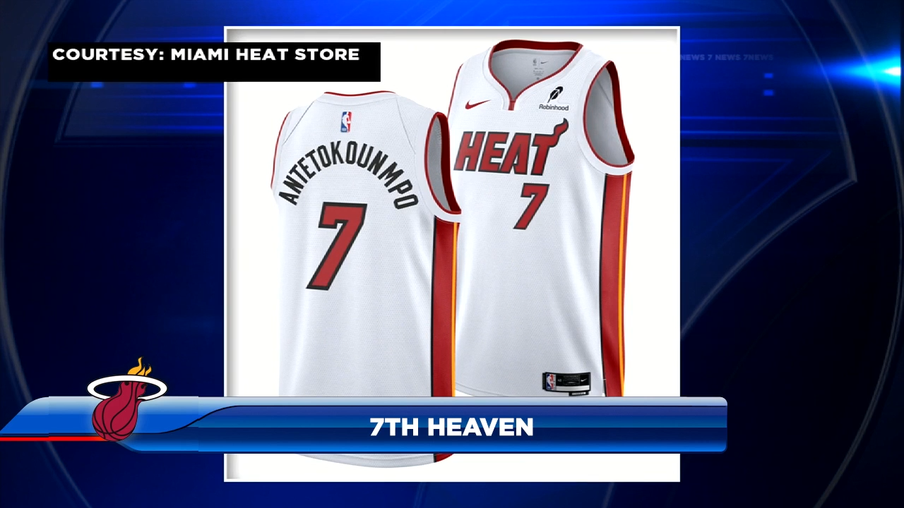 Giannis Antetokounmpo Switches Jersey Number to 7