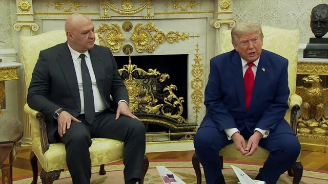 Trump promises US help for Lebanon during a White House meeting with its president