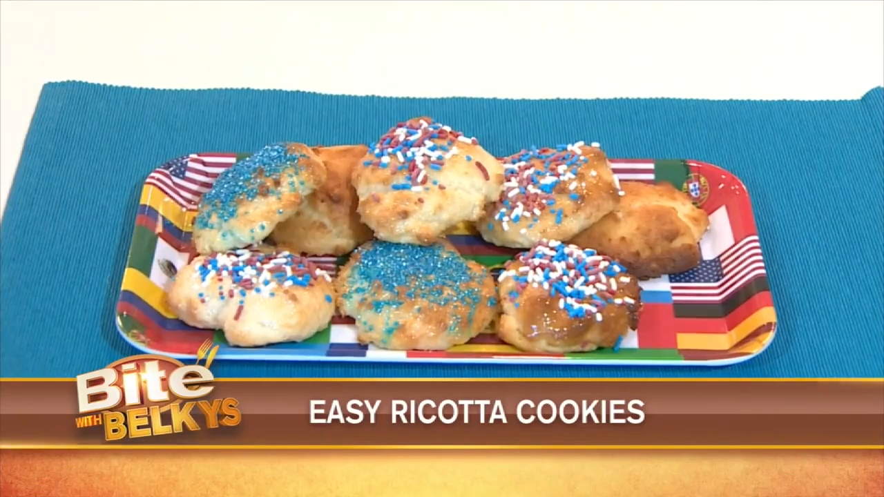 Easy Ricotta Cookies / Belkys