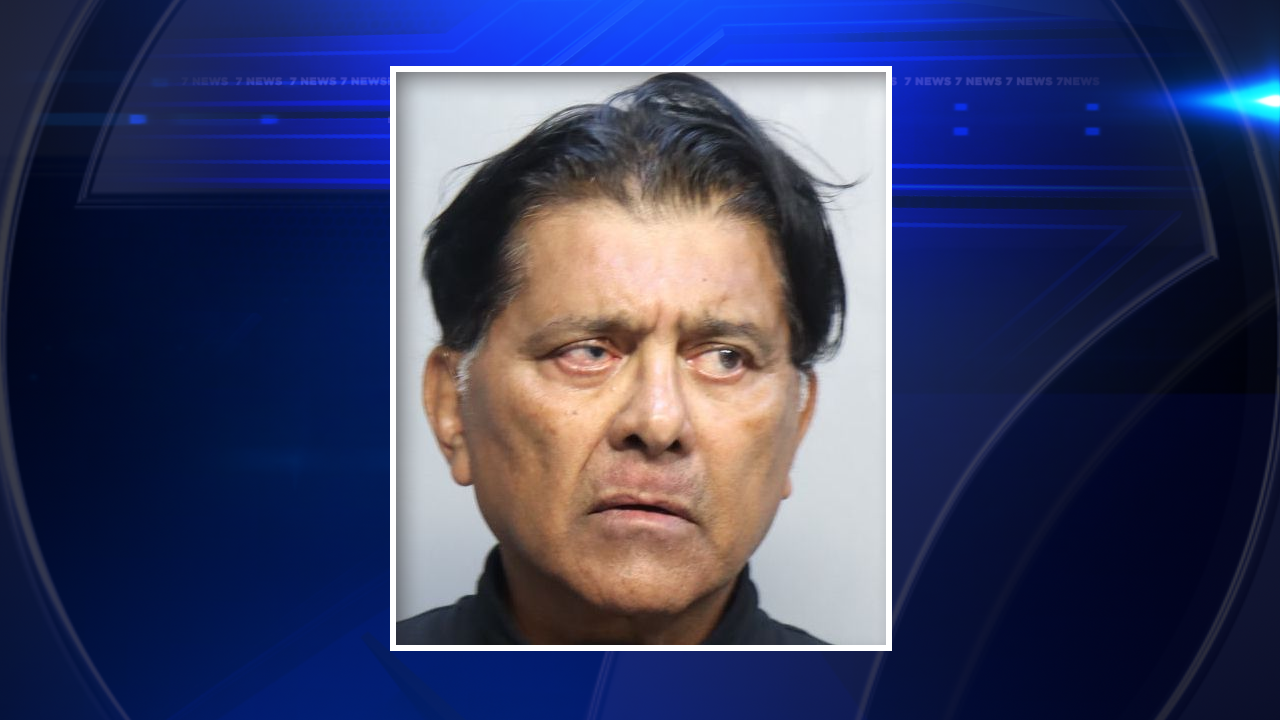 Venezuelan telenovela actor arrested after police say he exposed himself near children’s playground in Doral