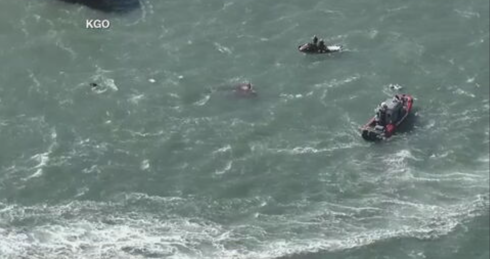 1 dead and 2 missing after boat sinks near Alcatraz Island off San Francisco