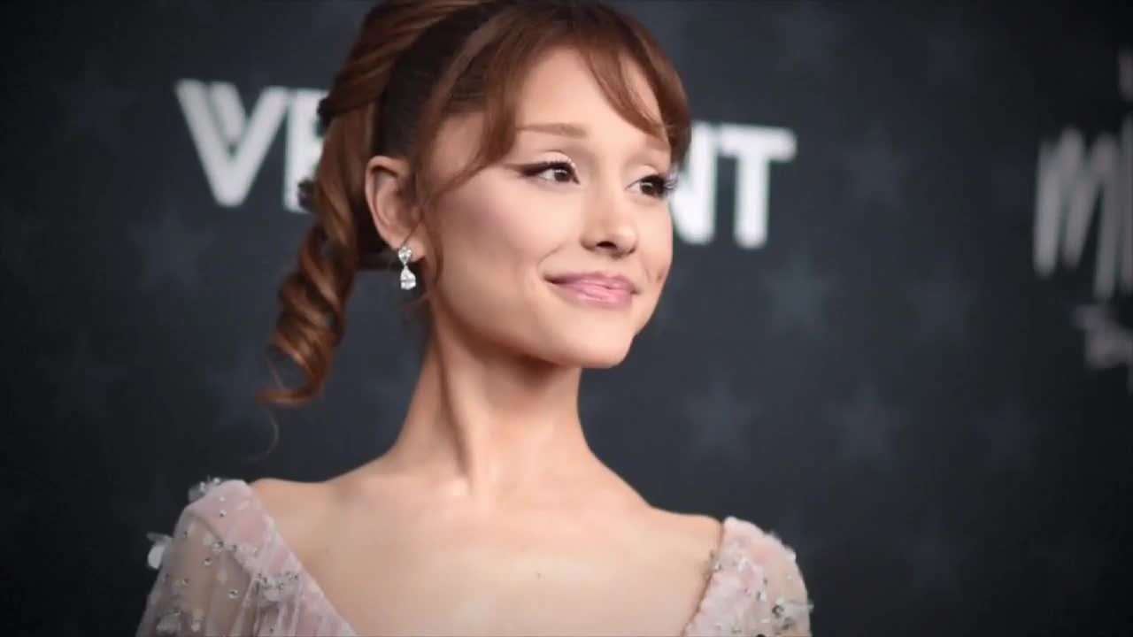Ariana Grande withdraws from London musical and will take a break from the public eye