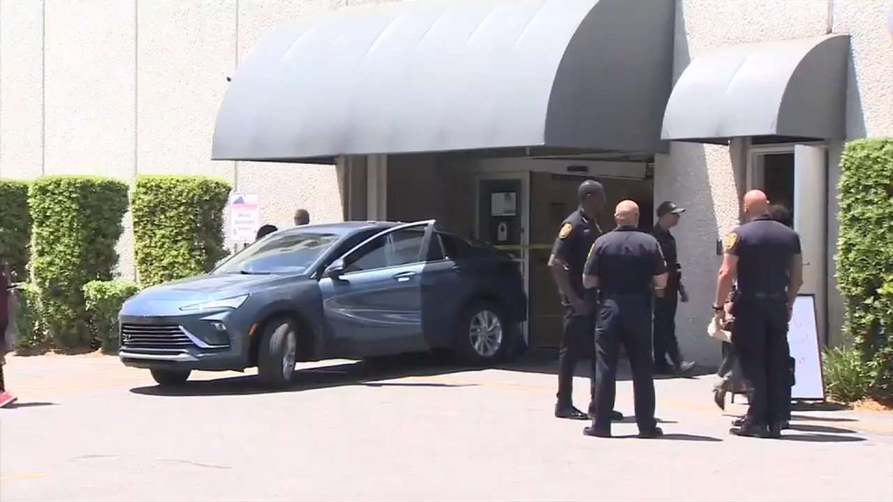 Driver hospitalized after slamming into back entrance of North Miami City Hall