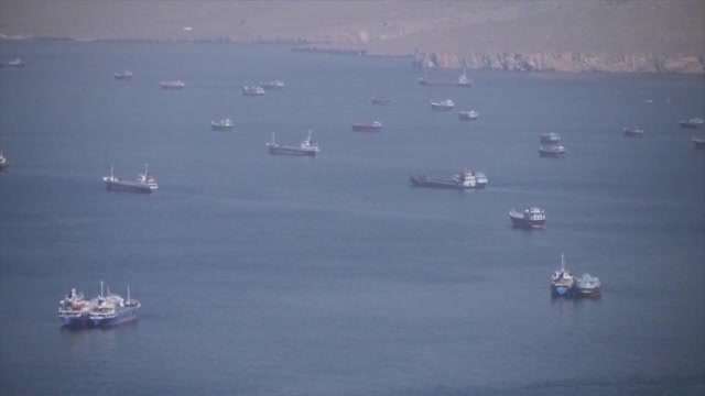 Trump threatens Oman as it works with Iran on a Strait of Hormuz deal, and other Middle East news