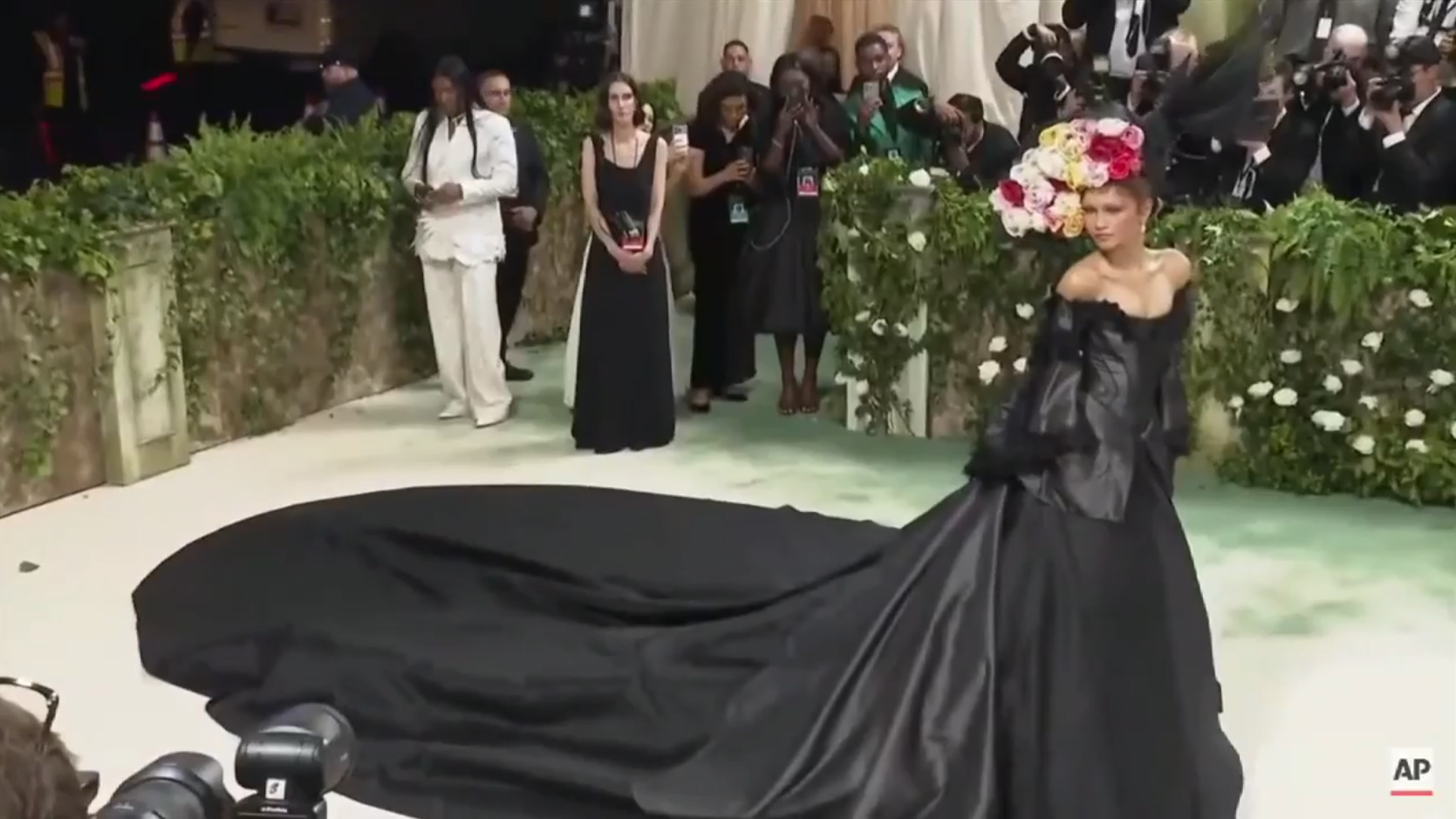 Metropolitan Museum of Art cancels planned Met Gala exhibit on fashion designer John Galliano