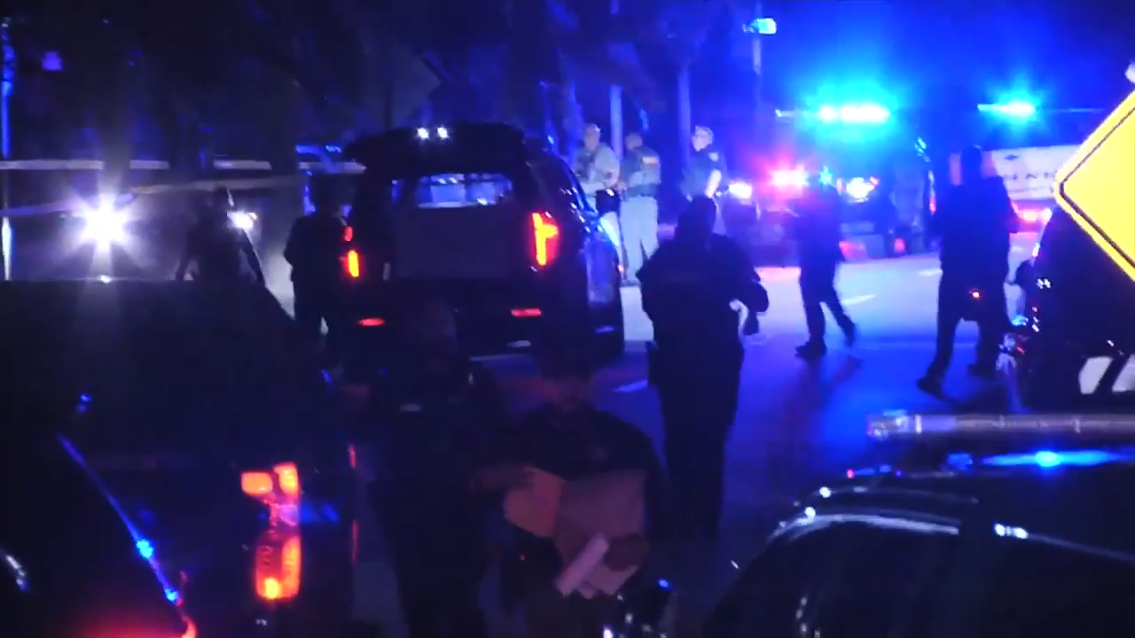 wsvn.com - Jayme Berezdivin - Woman hospitalized after stabbing incident in Deerfield Beach - WSVN 7News | Miami News, Weather, Sports | Fort Lauderdale