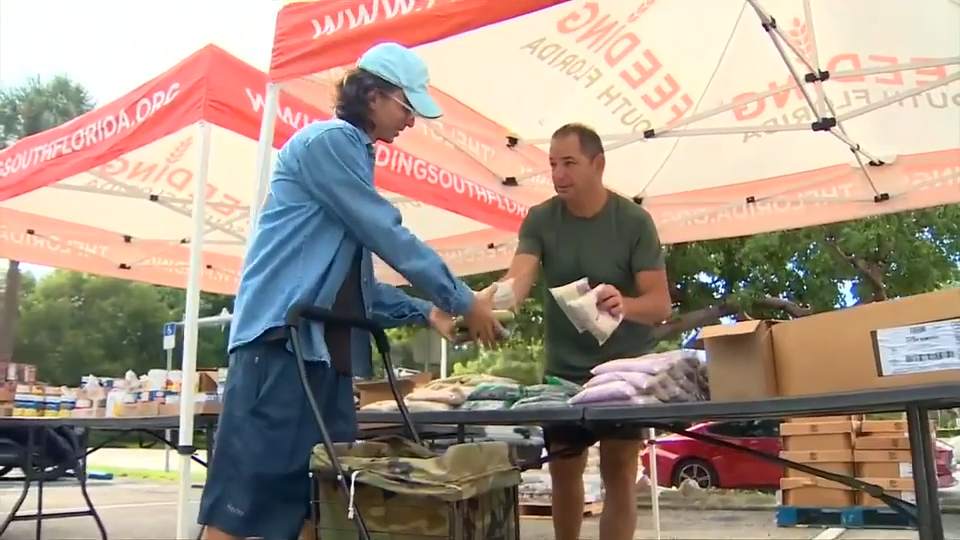 Residents line up for food distribution event in Miami Beach amid rising costs